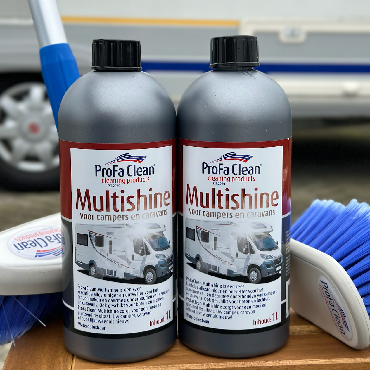 Pacchetto completo per camper e roulotte - Multishine (2L) + scopa e spazzola a mano